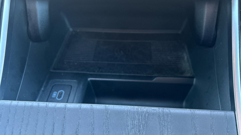 Land Rover Range Rover Evoque 2.0 D200 Autobiography 5dr Auto [Revised] Diesel Hatchback